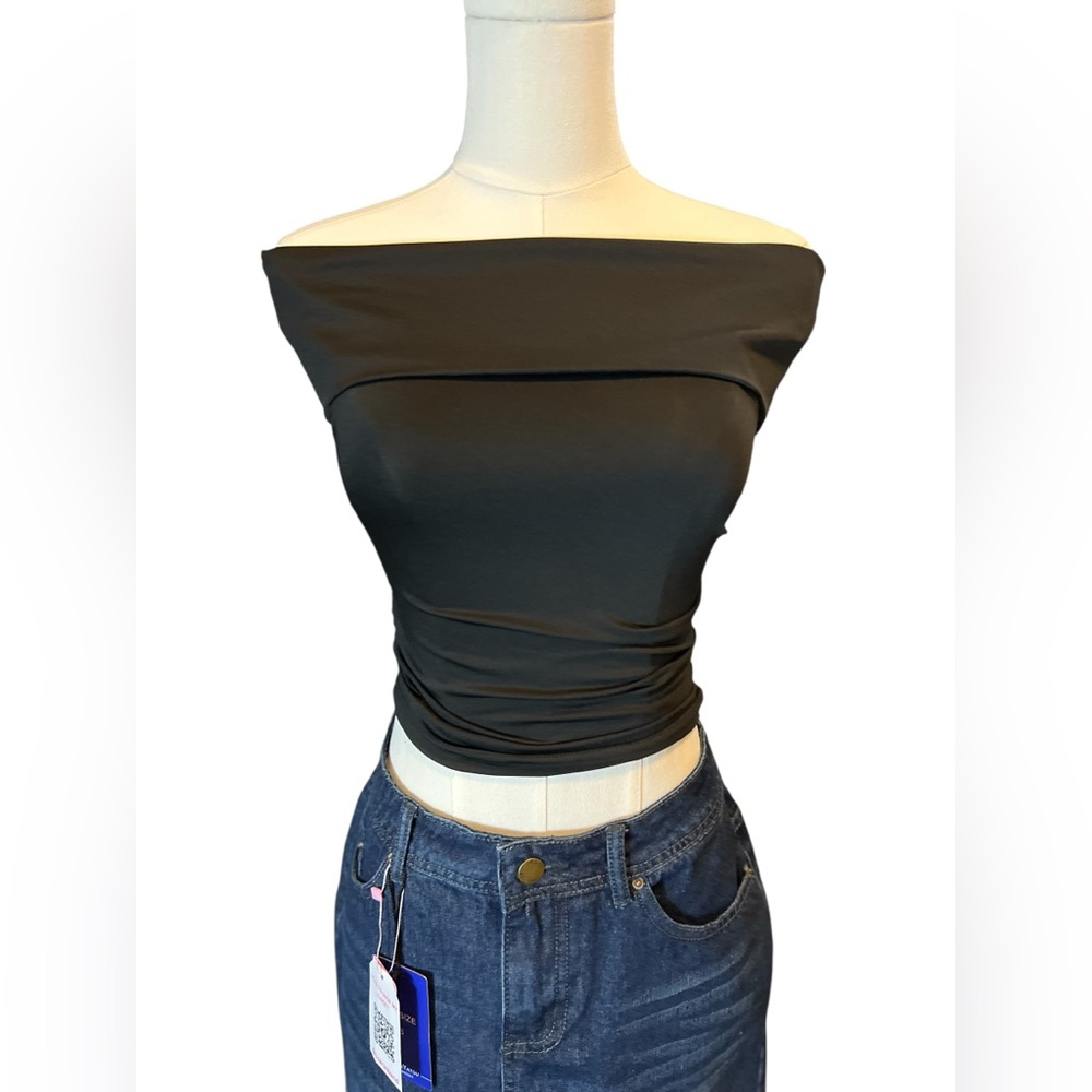 🆕 🖤 NWT DAZY Black Off Shoulder Ruched Cropped Top | Women’s Sz S